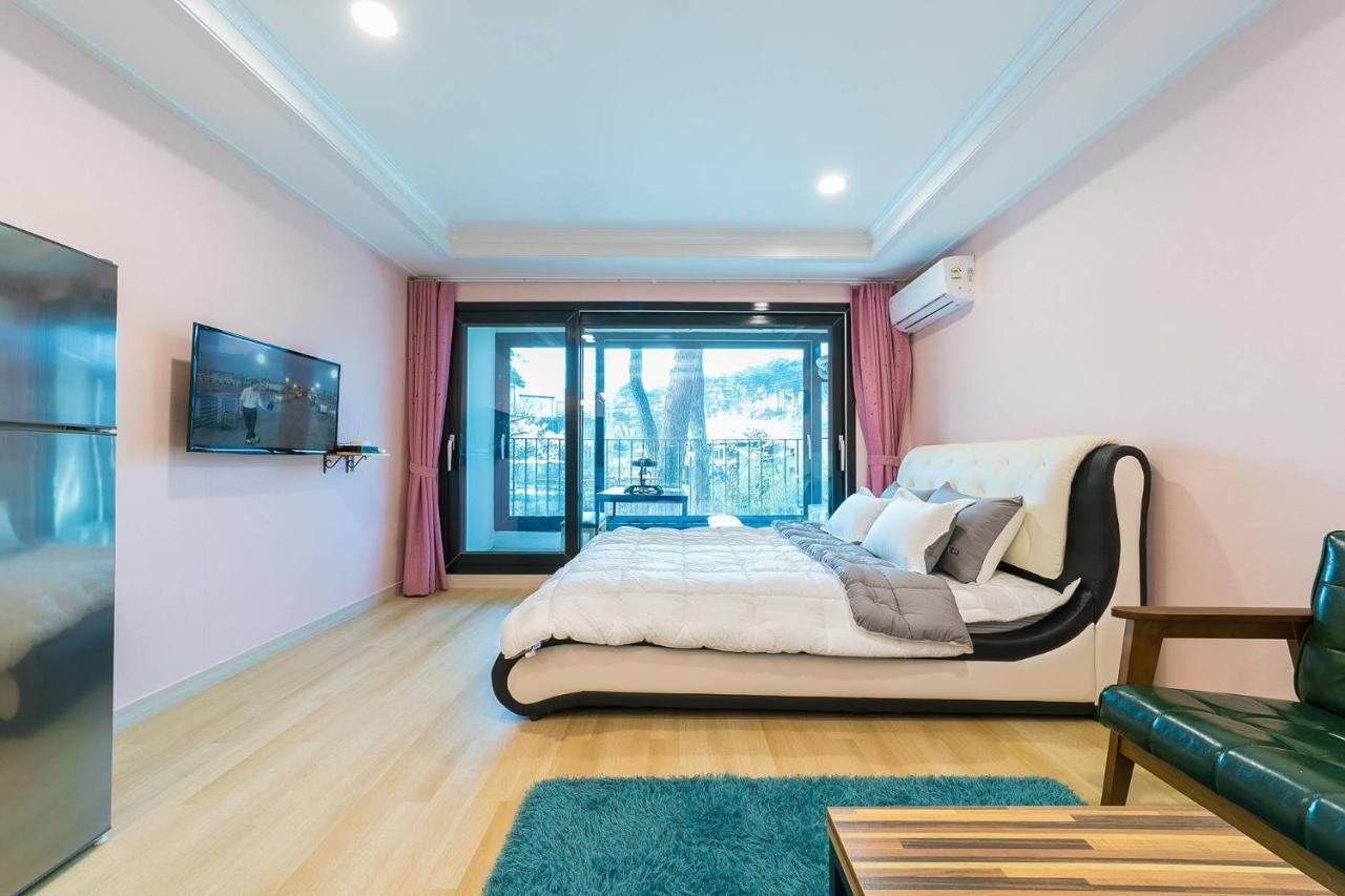 Gangneung Haesolnaeeum Pension 外观 照片